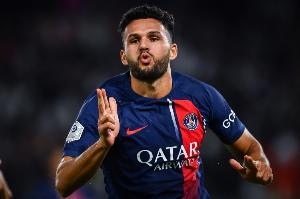 开云体育-打铁！巴黎本赛季欧冠9次射中门框，仅少于曼城