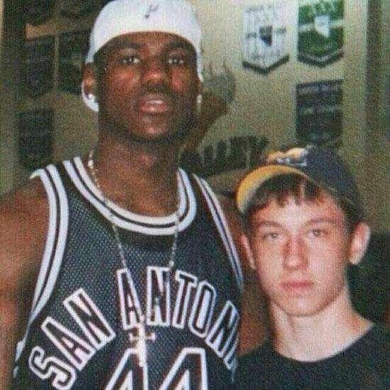 开云体育-1亿美金，很多？看不上，然后他收获终身10亿美金代言合同