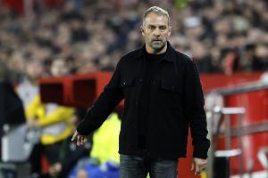 开云官方网站-博涅克：不懂弗里克为何换上莱万 巴萨除了球踢得好还得聪明点